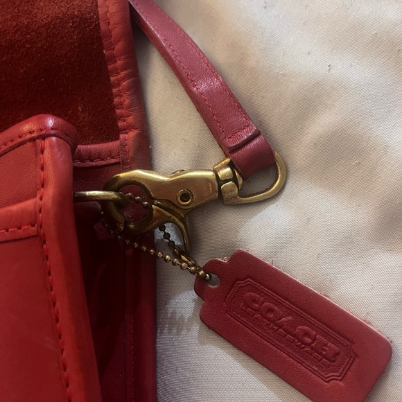 Vintage Coach Dinky Crossbag - Picture 5 of 6